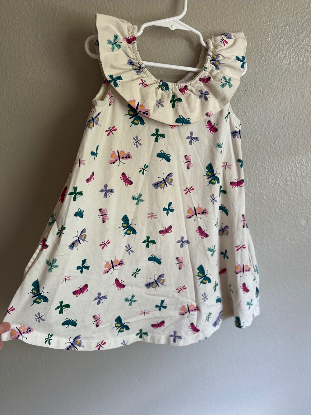 Hanna Andersson size 5 girls off the shoulder pocket dress w/butterflies print